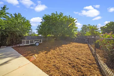 7414 Amigo Way, Redding, CA 96002 photo 34