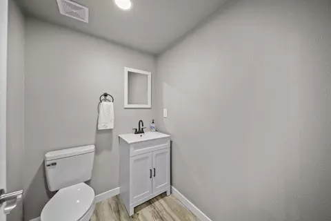 7414 Amigo Way, Redding, CA 96002 photo 24