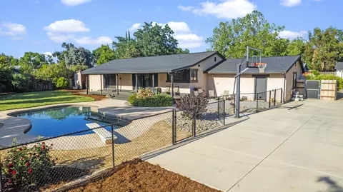 7414 Amigo Way, Redding, CA 96002 photo 27