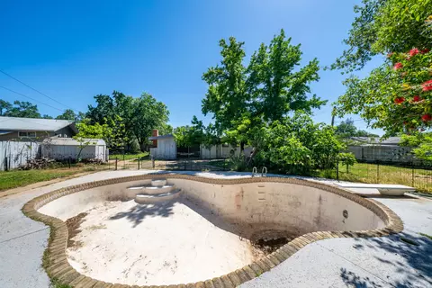 1352 Norman Dr, Redding, CA 96002 photo 44