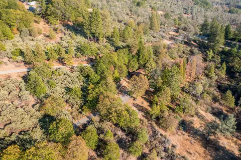 19400 Ruff Ryde Rd, Montgomery Creek, CA 96065