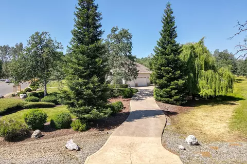 13096 Tierra Heights Rd, Redding, CA 96003 photo 28