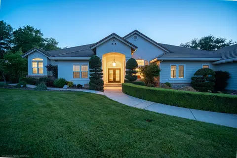 13096 Tierra Heights Rd, Redding, CA 96003 photo 92