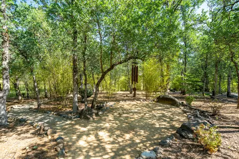 13096 Tierra Heights Rd, Redding, CA 96003 photo 58