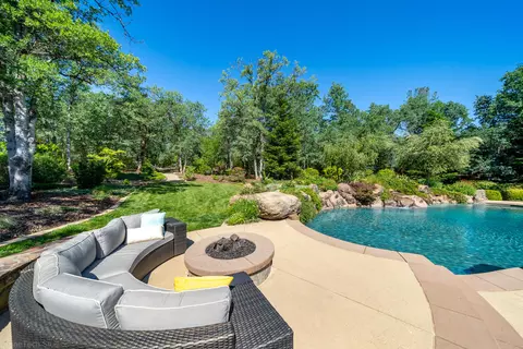13096 Tierra Heights Rd, Redding, CA 96003 photo 38