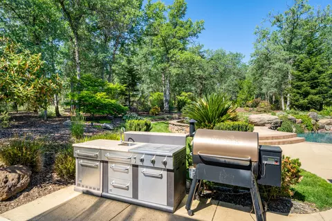 13096 Tierra Heights Rd, Redding, CA 96003 photo 42