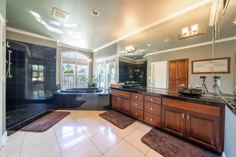 13096 Tierra Heights Rd, Redding, CA 96003 photo 16