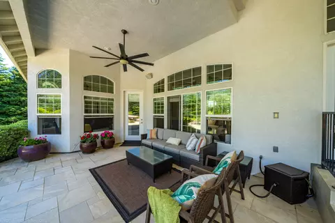 13096 Tierra Heights Rd, Redding, CA 96003 photo 31