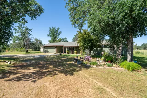 6460 Jayna Ln, Anderson, CA 96007 photo 3