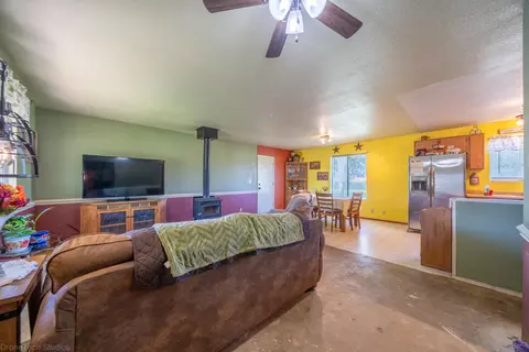 6460 Jayna Ln, Anderson, CA 96007 photo 15