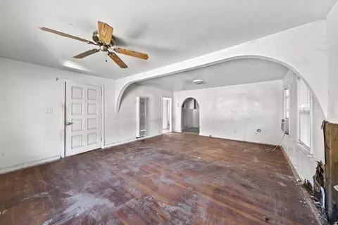 2710 Lanning Ave, Redding, CA 96001