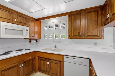 4055 Oro St, Redding, CA 96001 photo 14