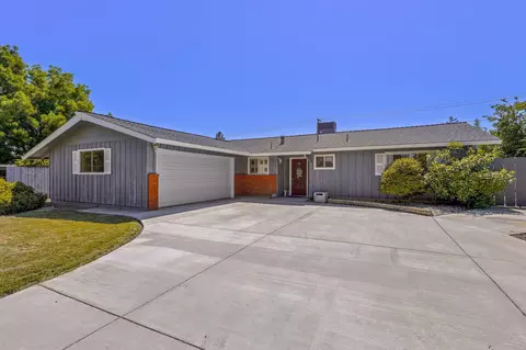 4055 Oro St, Redding, CA 96001