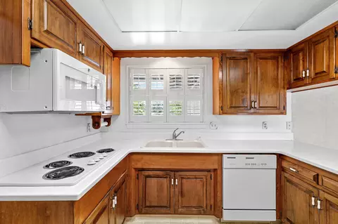 4055 Oro St, Redding, CA 96001 photo 13