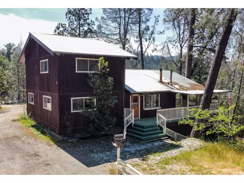 510 Union Hill Rd, Douglas City, CA 96024
