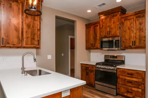 1050 Otis Ct, Red Bluff, CA 96080 photo 18