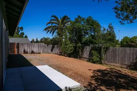 1050 Otis Ct, Red Bluff, CA 96080 photo 44