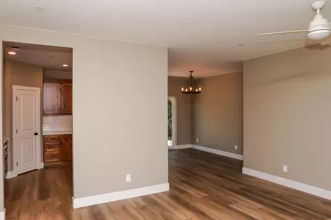1050 Otis Ct, Red Bluff, CA 96080 photo 11