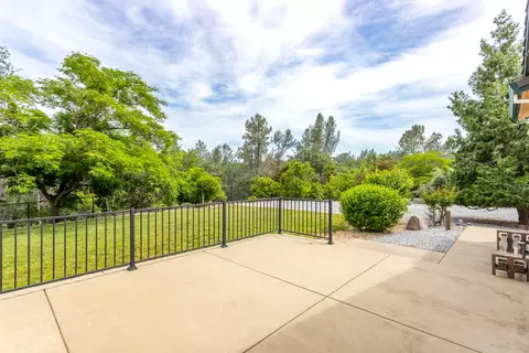 18021 Viewcrest Ct, Anderson, CA 96007 photo 34