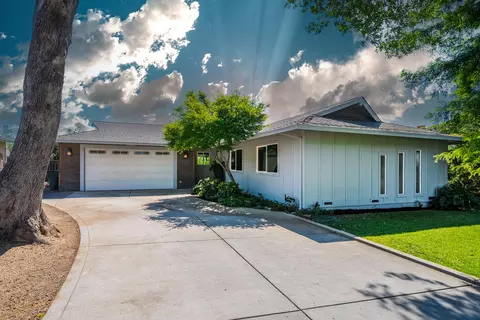 3857 Alma Ave, Redding, CA 96002