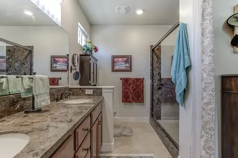 6135 Lucca Trl, Redding, CA 96003 photo 16