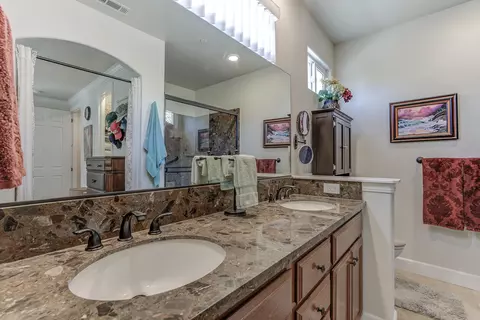 6135 Lucca Trl, Redding, CA 96003 photo 17