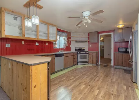 Undisclosed, Redding, CA 96003 photo 8