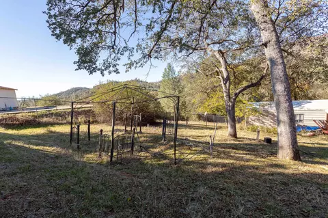 Undisclosed, Redding, CA 96003 photo 17