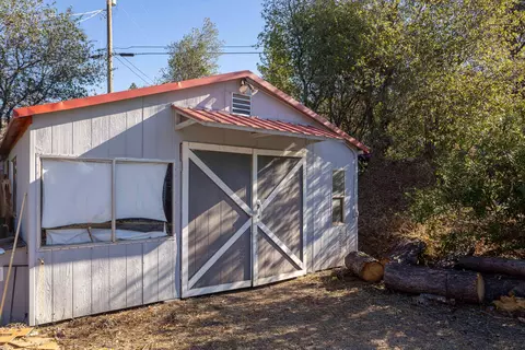 Undisclosed, Redding, CA 96003 photo 22
