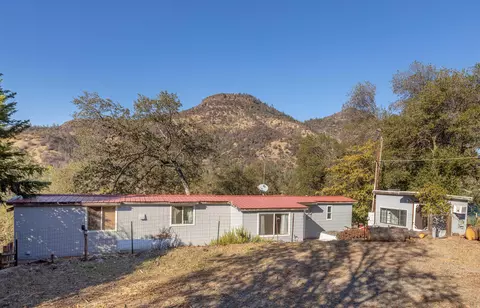 Undisclosed, Redding, CA 96003 photo 2