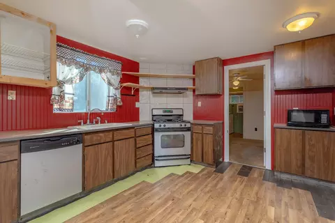 Undisclosed, Redding, CA 96003 photo 9