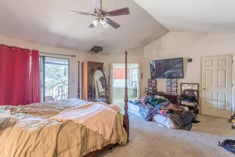 10202 Road Runner Way, Redding, CA 96003 photo 10