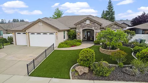 1978 Jolie Way, Redding, CA 96003