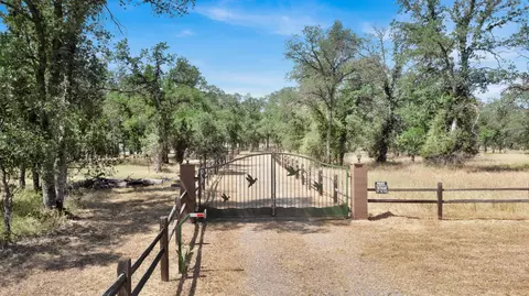 19485 Terry Rd, Cottonwood, CA 96022