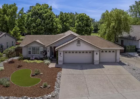 5440 Indianwood Dr, Redding, CA 96001