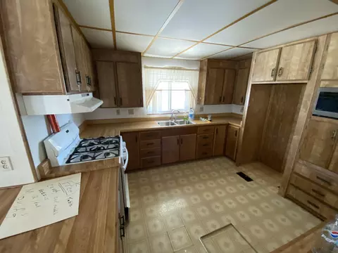 4439 Eagle Nest Rd, Redding, CA 96003 photo 9