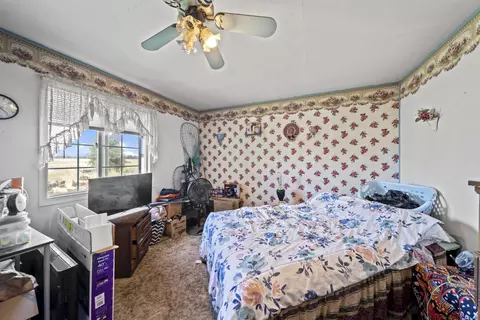 7031 Apple, Redding, CA 96002 photo 35
