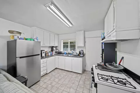 7031 Apple, Redding, CA 96002 photo 17