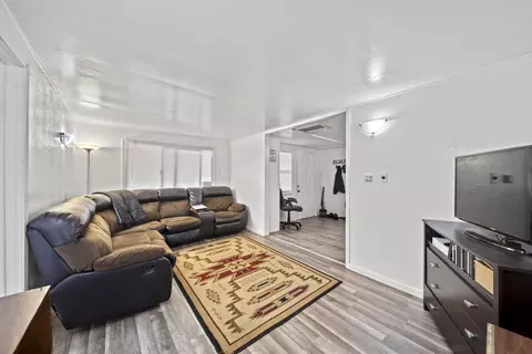 7031 Apple, Redding, CA 96002 photo 7