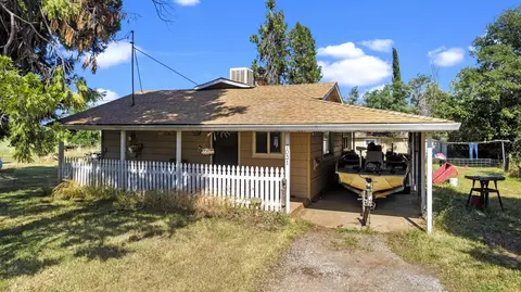 7031 Apple, Redding, CA 96002 photo 30