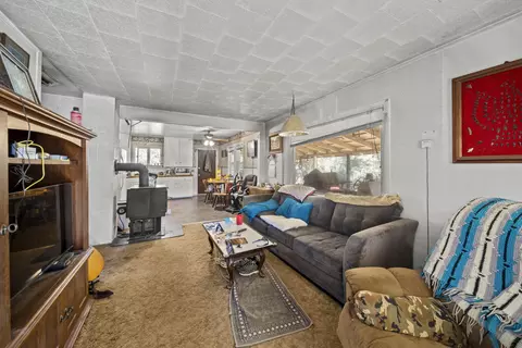 7031 Apple, Redding, CA 96002 photo 34