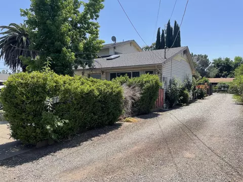 485 Roundup Ave, Red Bluff, CA 96080 photo 3
