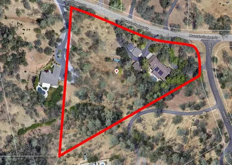 15585 Mountain Shadows Dr, Redding, CA 96001 photo 45