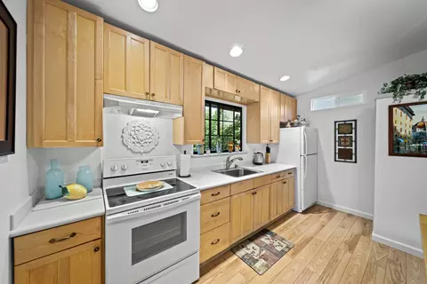 15585 Mountain Shadows Dr, Redding, CA 96001 photo 37