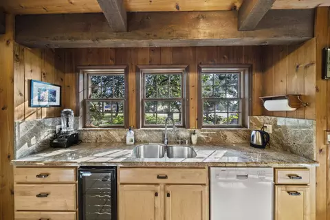 15585 Mountain Shadows Dr, Redding, CA 96001 photo 7