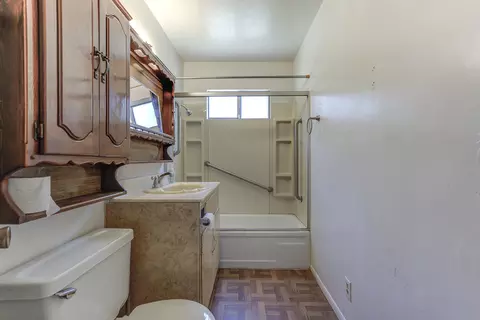 13721 Kitty Hawk Ln, Redding, CA 96003 photo 16
