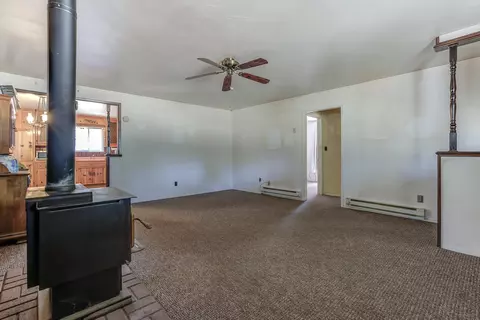 13721 Kitty Hawk Ln, Redding, CA 96003 photo 8