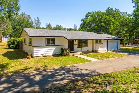 210 Branstetter Ln, Redding, CA 96001