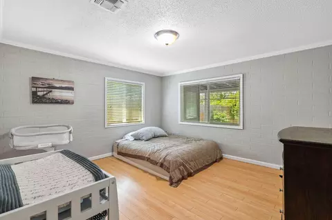6842 Riverside Dr, Redding, CA 96001 photo 14