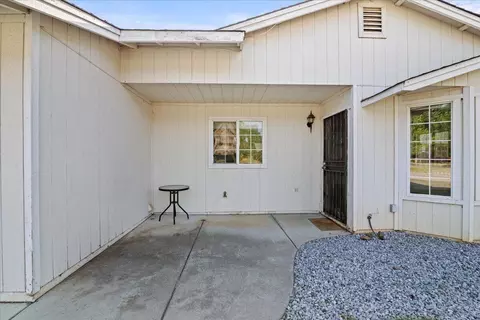 3534 Adams Ln, Redding, CA 96002 photo 3